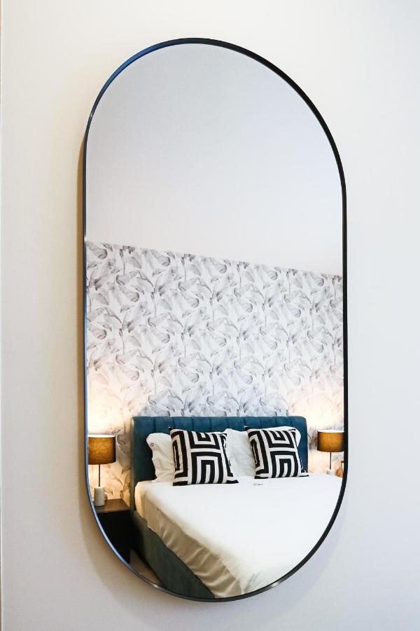 Hm - Issy * Oporto